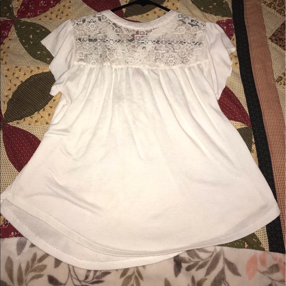 NO BOUNDARIES - Picture 2 of 2